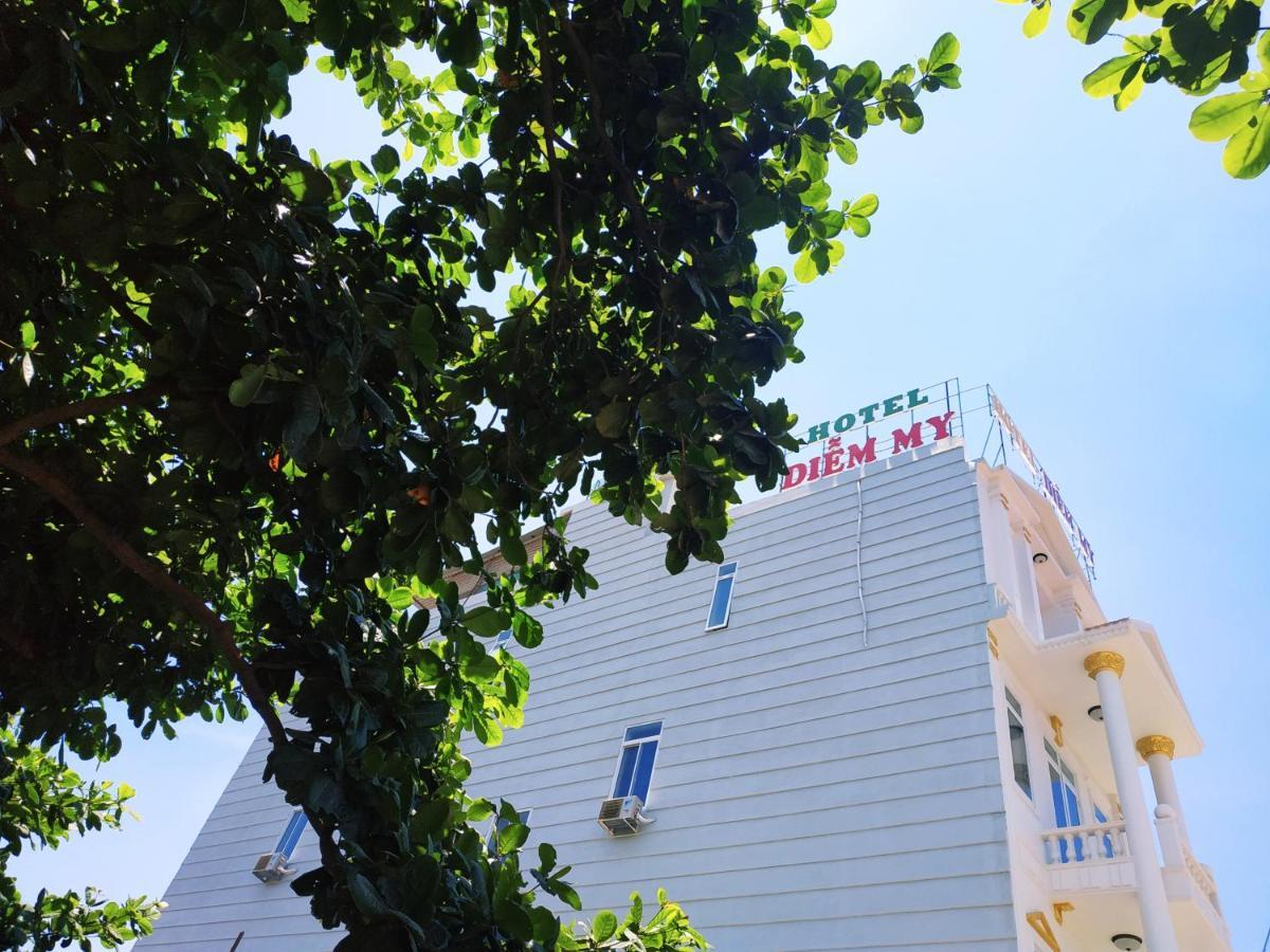 Hotel Diem My Quy Nhon Esterno foto